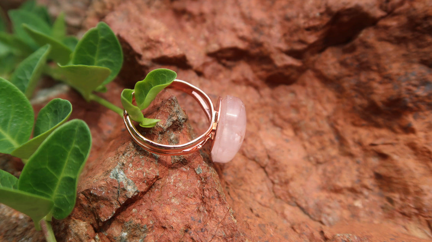 Chakra Ring for helping with the energy of the  Heart Chakra-Resin Ring, with Rose Quartz Crystals