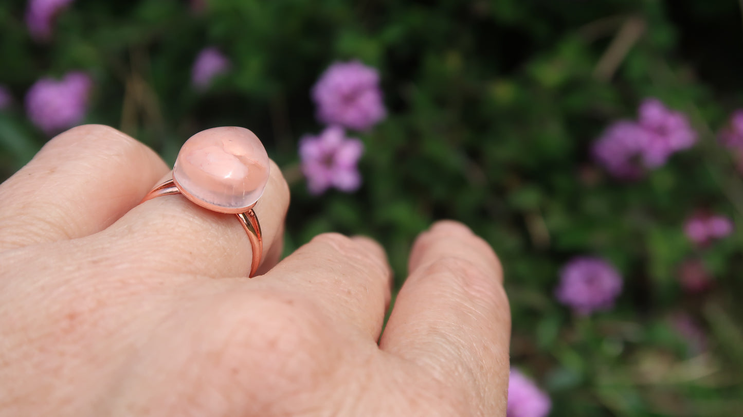 Chakra Ring for helping with the energy of the  Heart Chakra-Resin Ring, with Rose Quartz Crystals