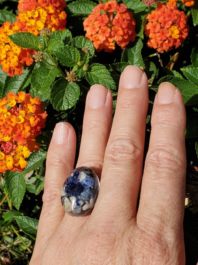 CHAKRA RING to help the Energy of the  THROAT CHAKRA- LARGE OVAL WITH SODALITE AND SILVER HARDWARE