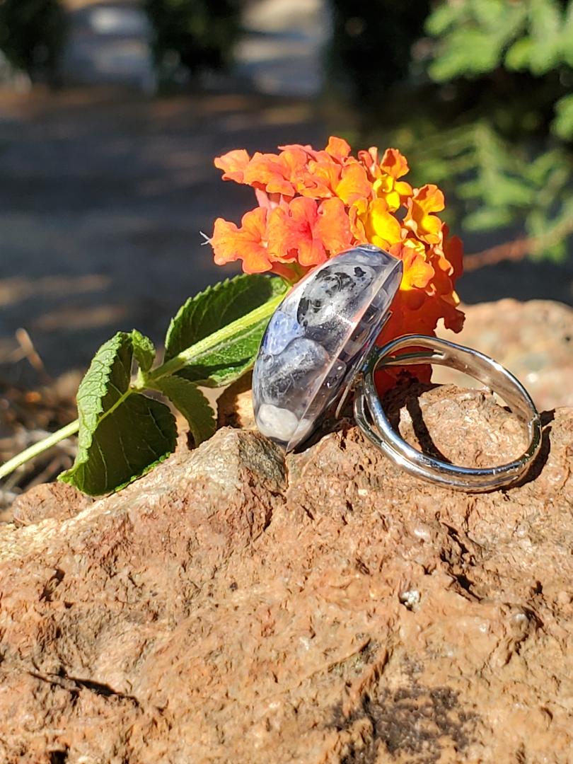 CHAKRA RING to help the Energy of the  THROAT CHAKRA- LARGE OVAL WITH SODALITE AND SILVER HARDWARE