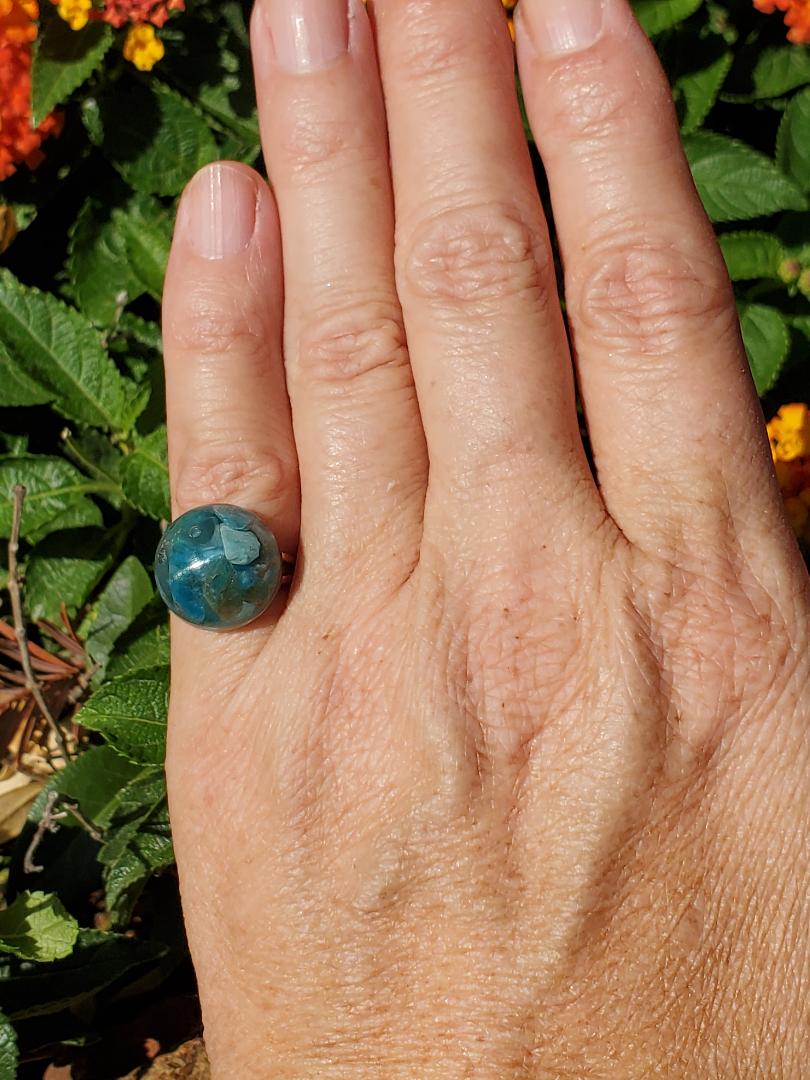 CHAKRA RING to Help with the Energy of the THROAT CHAKRA: RESIN ROUND WITH BLUE APATITE/SILVER HARDWARE