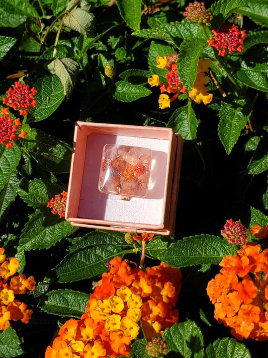 CHAKRA RING FOR HELPING WITH THE ENERGY OF THE HEART CHAKRA:  Small Resin Square w/Strawberry Quartz/Rose Gold Hardware