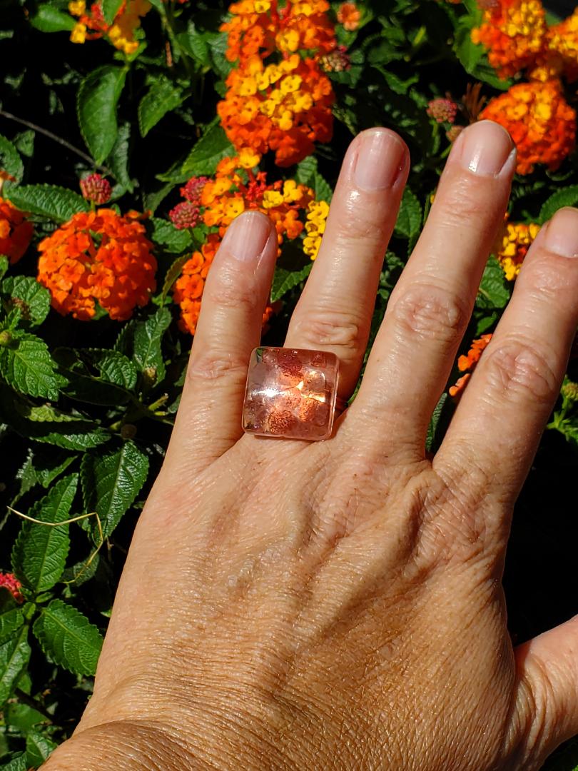 CHAKRA RING FOR HELPING WITH THE ENERGY OF THE HEART CHAKRA:  Small Resin Square w/Strawberry Quartz/Rose Gold Hardware