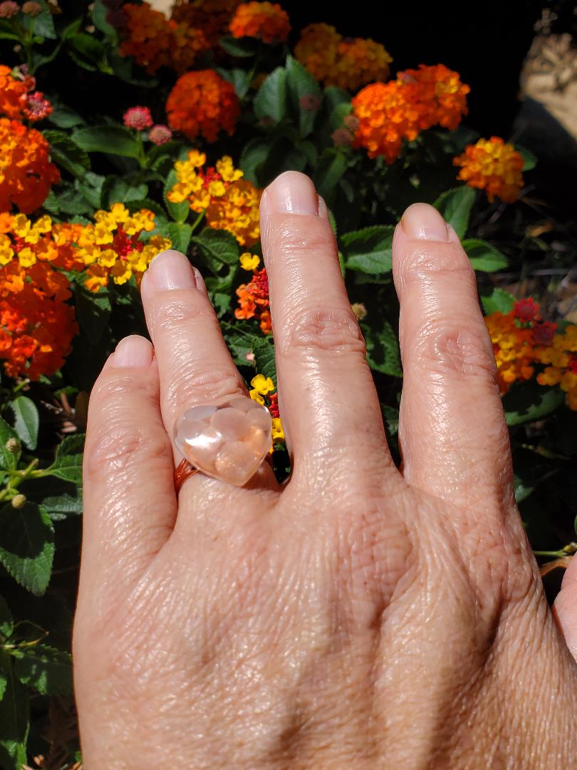 CHAKRA RING FOR HELPING WITH THE ENERGY OF THE HEART CHAKRA:  RESIN SHAPED HEART w/SAND STONE CYRSTALS/ROSE GOLD HARDWARE