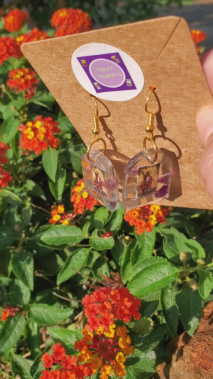 Earrings: THE MAGICIAN MAJOR ARACANA TAROT CARD THEME EARRING. RESIN WINDOW SHAPE, w/FLUORITE CRYSTALS