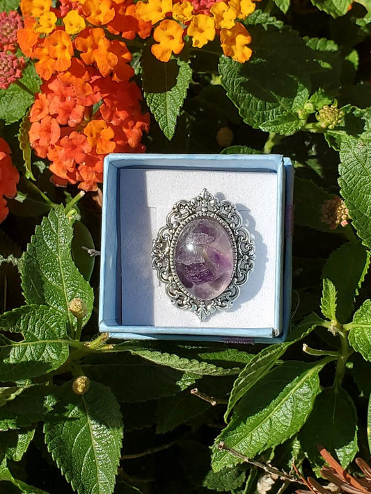 CHAKRA RING FOR HELPING WITH THE ENERGY OF THE CROWN CHAKRA: PURPLE RESIN OVAL w/AMETHYST CRYSTALS/SILVER HARDWARE